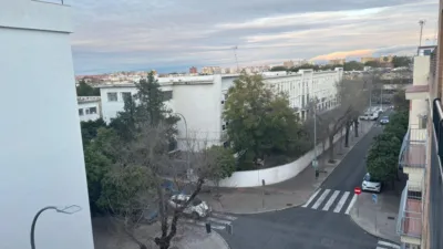 Piso en alquiler en Nervión, Ciudad Jardín (Distrito Nervión. Sevilla Capital) de 1.200 €<span>/mes</span>