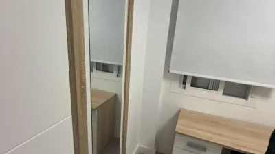 Piso en alquiler en Calle del Alberche, El Plantinar-El Juncal-Avenida de la Paz (Distrito Sur. Sevilla Capital) de 1.600 €<span>/mes</span>