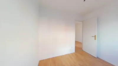 Flat in Centre-Can Mariner photo 14