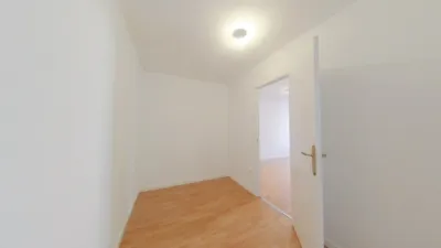 Flat in Centre-Can Mariner photo 17