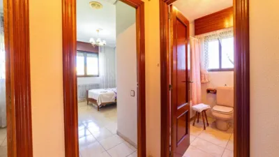 Chalet en venta en Castilla y Leon, Morales del Vino de 250.000 €