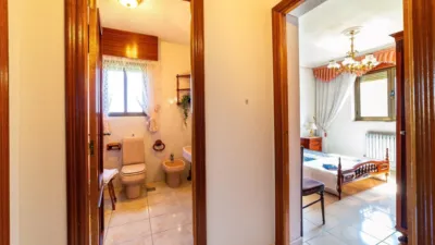 Chalet en venta en Castilla y Leon, Morales del Vino de 250.000 €