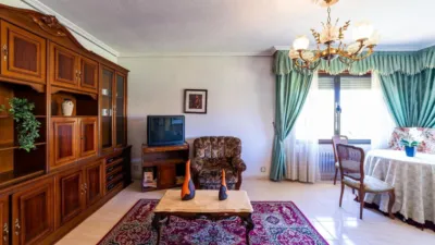 Chalet en venta en Castilla y Leon, Morales del Vino de 250.000 €