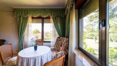 Chalet en venta en Castilla y Leon, Morales del Vino de 250.000 €