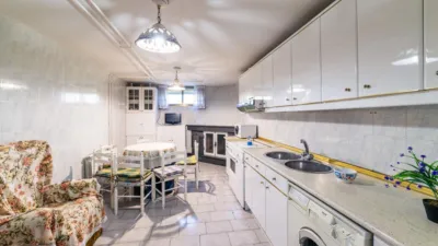 Chalet en venta en Castilla y Leon, Morales del Vino de 250.000 €
