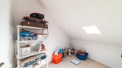 Chalet en venta en Castilla y Leon, Morales del Vino de 250.000 €