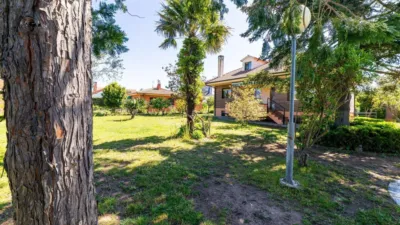 Chalet en venta en Castilla y Leon, Morales del Vino de 250.000 €