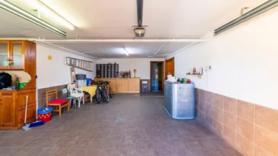 Chalet en venta en Castilla y Leon, Morales del Vino de 250.000 €