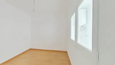Flat in Centre-Can Mariner photo 15