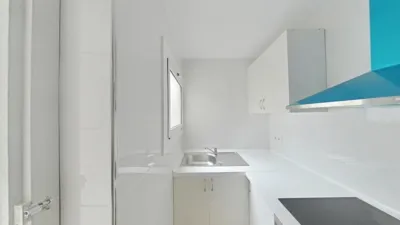 Flat in Centre-Can Mariner photo 23