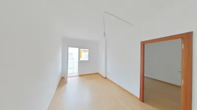 Flat in Centre-Can Mariner photo 11