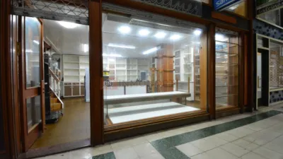 Local comercial en venta en Calle de López Seña, Centro (Laredo) de 85.000 €