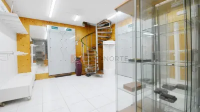 Local comercial en venta en Calle de López Seña, Centro (Laredo) de 85.000 €