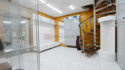 Local comercial en venta en Calle de López Seña, Centro (Laredo) de 85.000 €