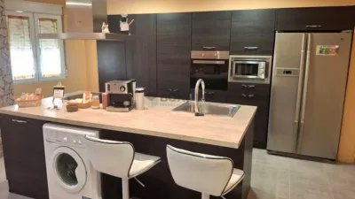 Piso en venta en Calle de las Eras, Pedanías (Teruel Capital) de 210.000 €