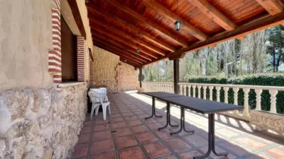 Chalet on Calle Los Canales photo 8