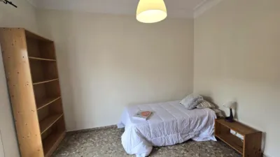 Piso en alquiler en Calle Bami, Tabladilla-Bami (Distrito Sur. Sevilla Capital) de 1.350 €<span>/mes</span>