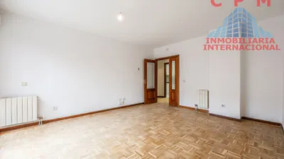 Piso en alquiler en Salvador - Imagen 3