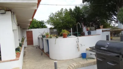 Chalet en venta en Castilleja del Campo, Castilleja del Campo de 265.000 €