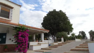 Chalet en venta en Castilleja del Campo, Castilleja del Campo de 265.000 €