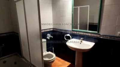 Apartment on Hermanos Menéndez Pidal Street photo 24