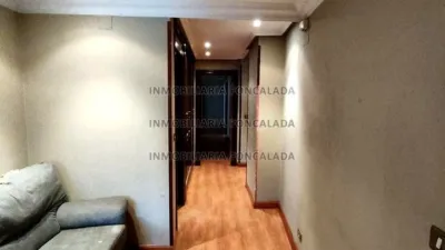 Apartment on Hermanos Menéndez Pidal Street photo 28