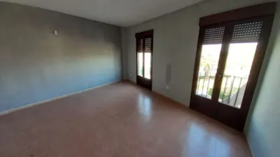 Apartment at 13 Pintor Matías Ruz Street photo 5