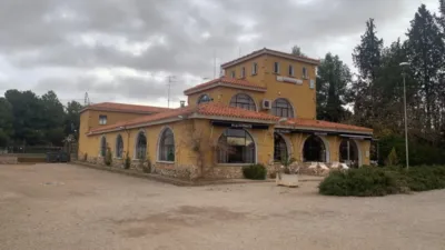 Local comercial en venta en Albacete - Més