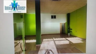Local comercial en venta en Ensanche-Franciscanos - Vista 2