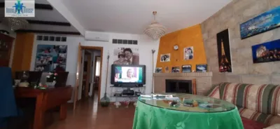 Casa adosada en venta en Pozohondo - Widok 6