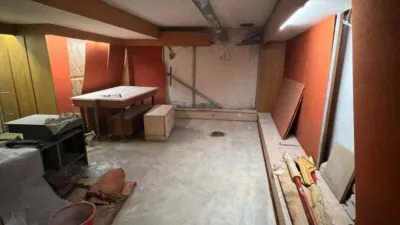 Local comercial en alquiler en Centro-Carretas - Más