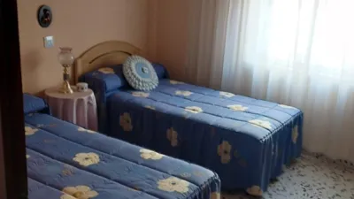 Casa adosada en venta en Castilla La Mancha, Balazote de 45.000 €