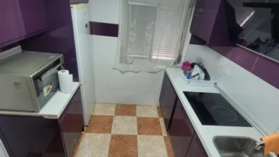 Piso – Albacete, Barrio Las Quinientas, Hermanos Falcó - Más