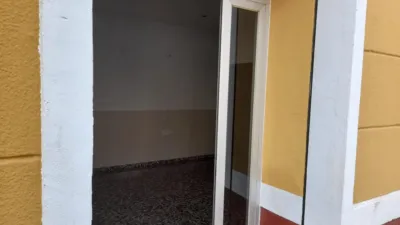 Local comercial en alquiler en Perpetuo Socorro - Vista 2