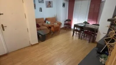 Piso en venta en Ensanche-Franciscanos - Vista 3