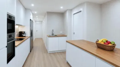 Apartment on Avinguda de la Riera de Cassoles photo 5
