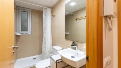 Piso en venta en Carrer de Calàbria, cerca de Avinguda del Paral·lel, Sant Antoni (Distrito Eixample. Barcelona Capital) de 510.000 €