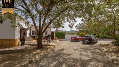 Chalet on Alifraga Street photo 14