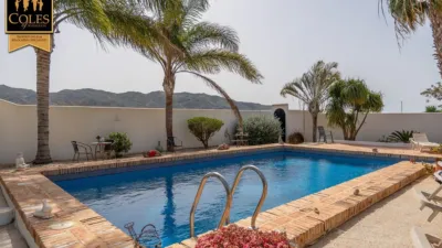Chalet on Alifraga Street photo 24