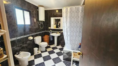 House on Calle Poligono 2, No. 30 photo 20