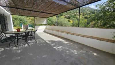 House on Calle Poligono 2, No. 30 photo 3