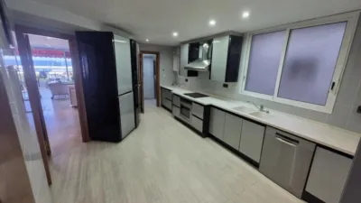 Apartment on Avenida del Doctor Ramón y Cajal photo 10