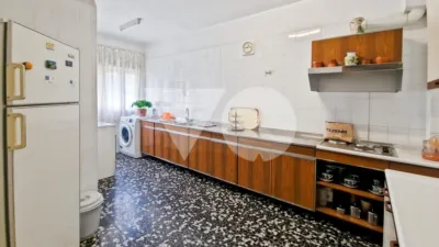 Piso en venta en Avenida Segunda, Rejas (Distrito San Blas. Madrid Capital) de 330.000 €