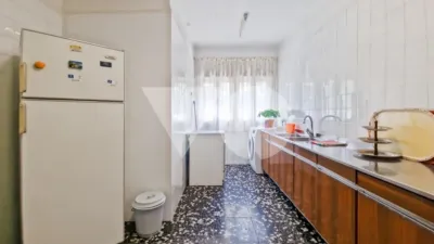 Piso en venta en Avenida Segunda, Rejas (Distrito San Blas. Madrid Capital) de 330.000 €