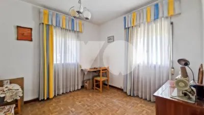Piso en venta en Avenida Segunda, Rejas (Distrito San Blas. Madrid Capital) de 330.000 €