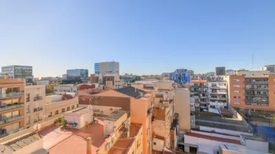 Piso en venta en Rambla del Poblenou, cerca de Carrer de Pere IV, El Poblenou (Distrito Sant Martí. Barcelona Capital) de 658.000 €