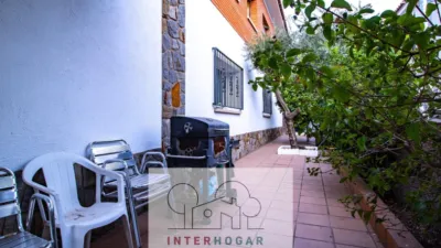 House in Serraparera photo 21