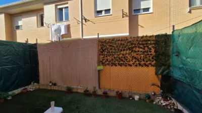 Terraced house on Calle de Villamuriel photo 4