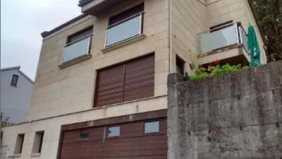 Chalet on Calle Vilar photo 4
