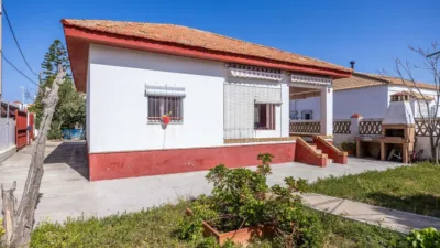 Chalet en venta en Calle de Gallareta, Punta Umbría de 850.000 €